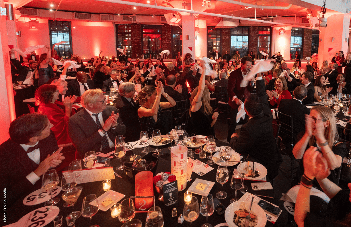 With over 300 guests in attendance, we raised essential funds that allow Red Door Community to continue providing free emotional and social support to anyone impacted by cancer.